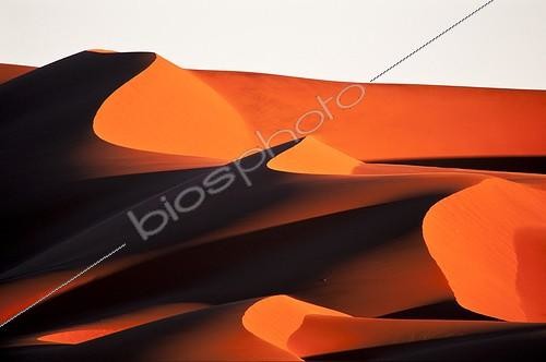 Biosphoto | 1446935 | Sand dunes at sunset Sossusvlei Namibia | &copy; Berndt Fischer / Biosphoto
