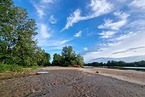 Biosphoto | 2602163 | Sandy beach on the Loire, Pouilly sur Loire region, Nièvre, France | &copy; Pierre Vernay / Biosphoto