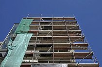 Biosphoto | 1606088 | Scaffolding, downtown Essen, North Rhine-Westphalia, Germany, Europe | © Walter G. Allgoewer / imageBROKER / Biosphoto