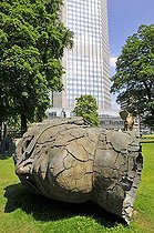 Biosphoto | 1601193 | Sculpture Eros Besdato by Igor Mitoraj in front of the Eurotower of the European Central Bank, ECB, Frankfurt, Hesse, Germany, Europe | © Walter G. Allgoewer / imageBROKER / Biosphoto