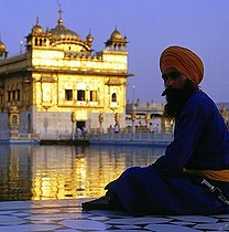 Biosphoto | 1607329 | Sikh, golden temple, Amritsar, Punjab, India | © Walter G. Allgoewer / imageBROKER / Biosphoto