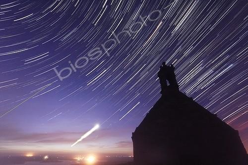 Biosphoto | 1255008 | Stars Venus and yarn behind a Chapel France ; The star appears to ignite is the planet Venus, the morning star, which rises in the dawn sky above the lake Brennilis in the Monts d'Arree. The chapel of Saint Michel Braspart stands an imposing figure whose steeple mask some of the stars of the constellation of Orion. | &copy; Laurent Laveder / Biosphoto