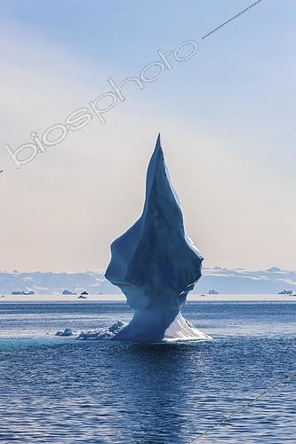Biosphoto | 2452091 | Striking iceberg, Scoresbysund, East Greenland, Greenland, North America | &copy; Karlheinz Irlmeier / imageBROKER / Biosphoto