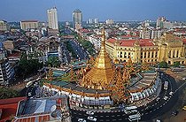 Biosphoto | 1603151 | Sule pagoda in Yangon, Burma | © Walter G. Allgoewer / imageBROKER / Biosphoto