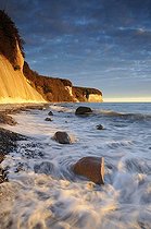 Biosphoto | 1607552 | Sunrise at the coastal cliffs, Baltic Sea, Ruegen, Mecklenburg-Western Pomerania, Germany, Europe | &copy; Kevin Proennecke / imageBROKER / Biosphoto