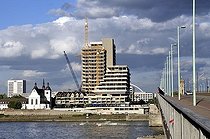 Biosphoto | 1607858 | The Lufthansa high-rise building, seat of the German airline until 2007, on the bank of the Rhine River at Deutz, renovation until 2012 to become the MaxCologne development, Cologne, North Rhine-Westphalia, Germany, Europe | © Walter G. Allgoewer / imageBROKER / Biosphoto