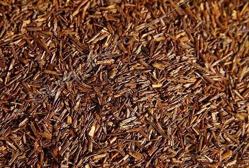 Biosphoto | 74483 | Thé rouge  Rooibos  séché en gros plan Afrique du sud ; Boisson nationale d'Afrique du Sud ne contenant pas de théine et très peu de tanins | &copy; Muriel Hazan / Biosphoto