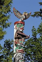 Biosphoto | 1578168 | Totem, totem pole, Stanley Park, Vancouver, British Columbia, Canada, North America | &copy; Olaf Krueger / imageBROKER / Biosphoto