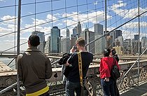 Biosphoto | 1601406 | Tourists on Brooklyn Bridge, Manhattan, New York, USA | © Walter G. Allgoewer / imageBROKER / Biosphoto
