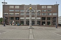 Biosphoto | 1605496 | Town hall, Friedenssaeule Peace Column, Friedensplatz Peace Square, Dortmund, North Rhine-Westphalia, Germany, Europe | © Walter G. Allgoewer / imageBROKER / Biosphoto