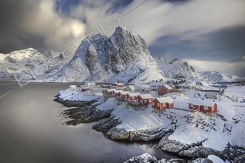 Biosphoto | 2613659 | Traditional fishermen's cabins in the village of A, Lofoten, Norway. | &copy; Alberto Ghizzi Panizza / Biosphoto