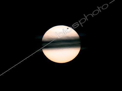 Biosphoto | 1626336 | Transit of Venus across the Sun at sunrise  | &copy; Olivier Sauzereau / Biosphoto