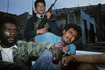 Biosphoto | 1251023 | Vendeurs de drogue arrêtés à Shantytown Lima Pérou | &copy; Jeffrey Rotman / Biosphoto