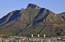 Biosphoto | 1600304 | View from Signal Hill in Cape Town onto residential houses, the Devil's Peak at back, South Africa, Africa | © Walter G. Allgoewer / imageBROKER / Biosphoto