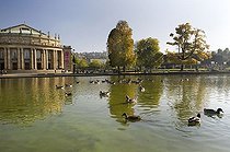 Biosphoto | 1602056 | View of the Opera house from the Wolfgang-Windgassen-Weg, Upper palace gardens, Stuttgart, Baden-Wuerttemberg, Southern Germany, Europe | © Olaf Krueger / imageBROKER / Biosphoto