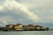 Biosphoto | 1233461 | Village de pêcheurs d'Isaloa Pescatori Lac Majeur Italie | &copy; Claude Thouvenin / Biosphoto