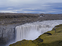 Biosphoto | 2609744 | Waterfall Dettifoss in Vatnajoekull NP, the second waterfall of river Joekulsa a Fjoellum in canyon Joekulsargljufur. Europe, northern europe, Iceland, autumn | &copy; Martin Zwick / Biosphoto
