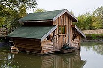Biosphoto | 1251445 | Wooden shed flotting | &copy; Franck Fouquet / Biosphoto