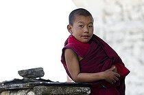 Biosphoto | 1604498 | Young monk at Galden Namgyal Lhatse monastery, largest Buddhist monastery in India, Tawang, Arunachal Pradesh, India, Himalayas, Asia | © Olaf Krueger / imageBROKER / Biosphoto