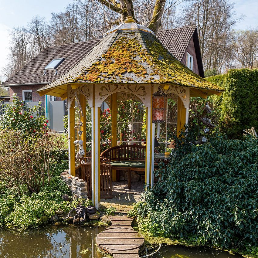 Garden Tour: garden Zimbehl in April